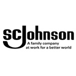 Logotipo de SC Johnson con el lema: "Una empresa familiar que trabaja por un mundo mejor", en texto negro sobre fondo blanco.
